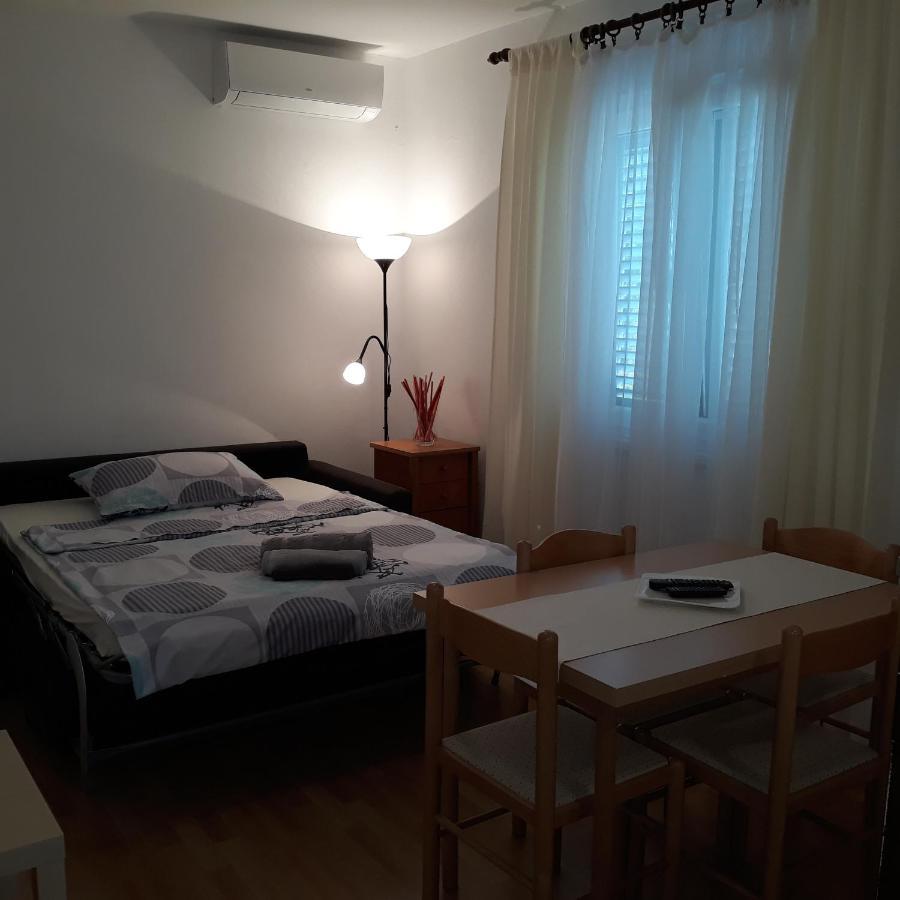 Rina Apartments لابين المظهر الخارجي الصورة