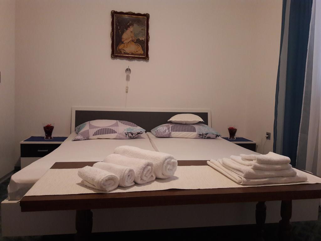 Rina Apartments لابين المظهر الخارجي الصورة